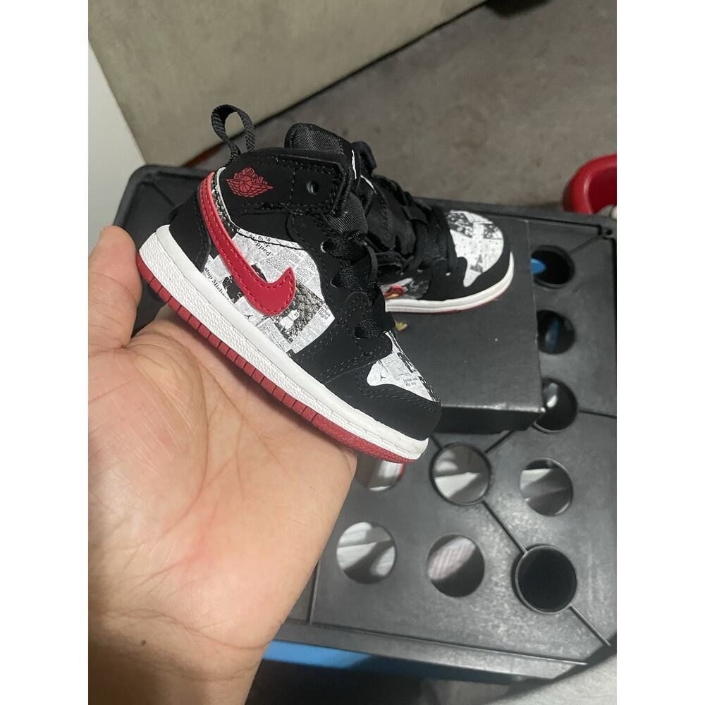 Size 4c-Air Jordan 1 Mid SE TD Black Gym Red White Newspaper BQ6933-061 Toddler